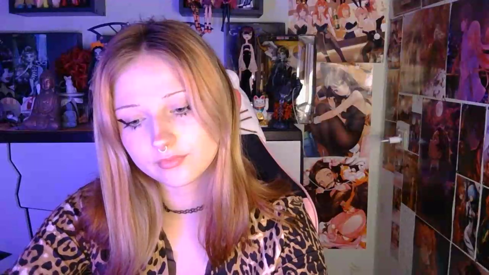 Gallery image thumbnail from VladaMoon's myfreecams stream on, 06/21/2026, 18:13 image 4 of 20
