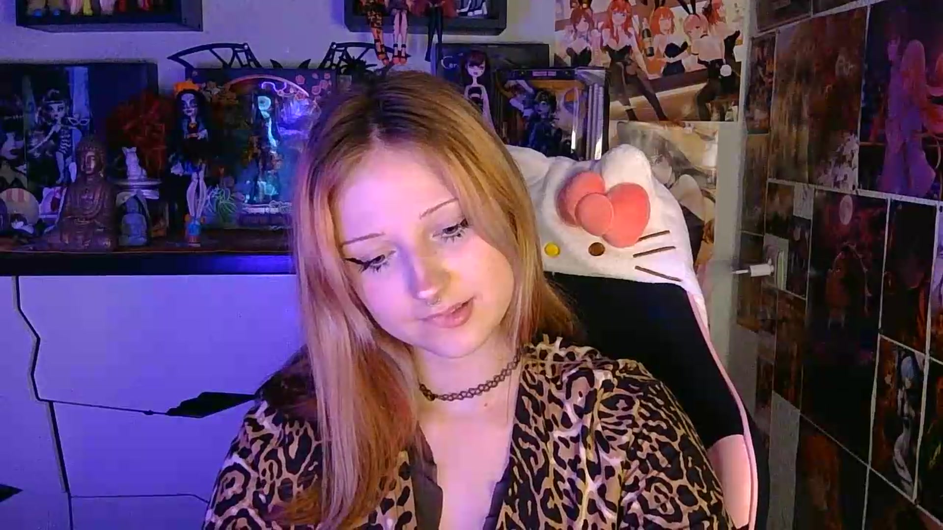 Gallery image thumbnail from VladaMoon's myfreecams stream on, 06/21/2026, 18:13 image 20 of 20