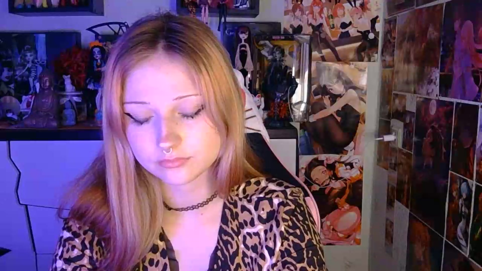 Gallery image thumbnail from VladaMoon's myfreecams stream on, 06/21/2026, 18:13 image 3 of 20