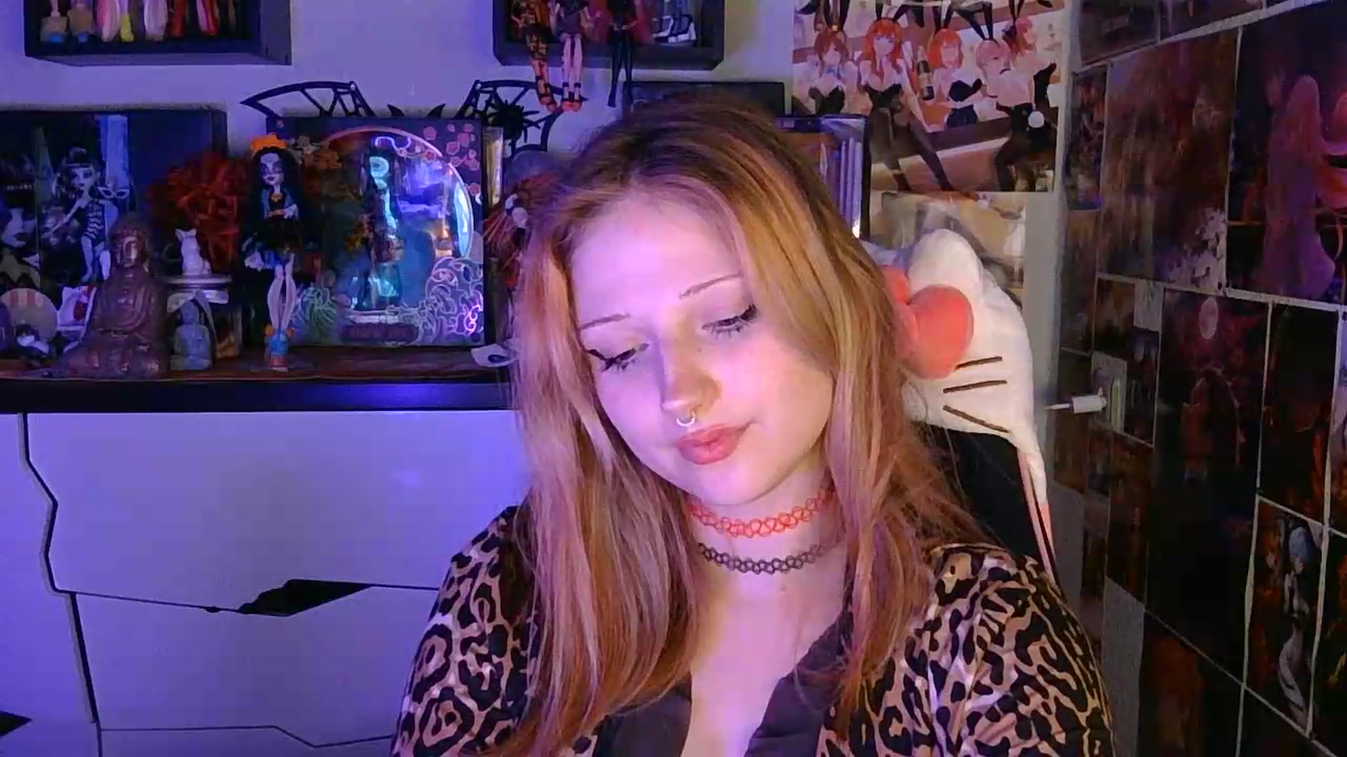 Gallery image thumbnail from VladaMoon's myfreecams stream on, 06/21/2026, 21:56 image 6 of 20