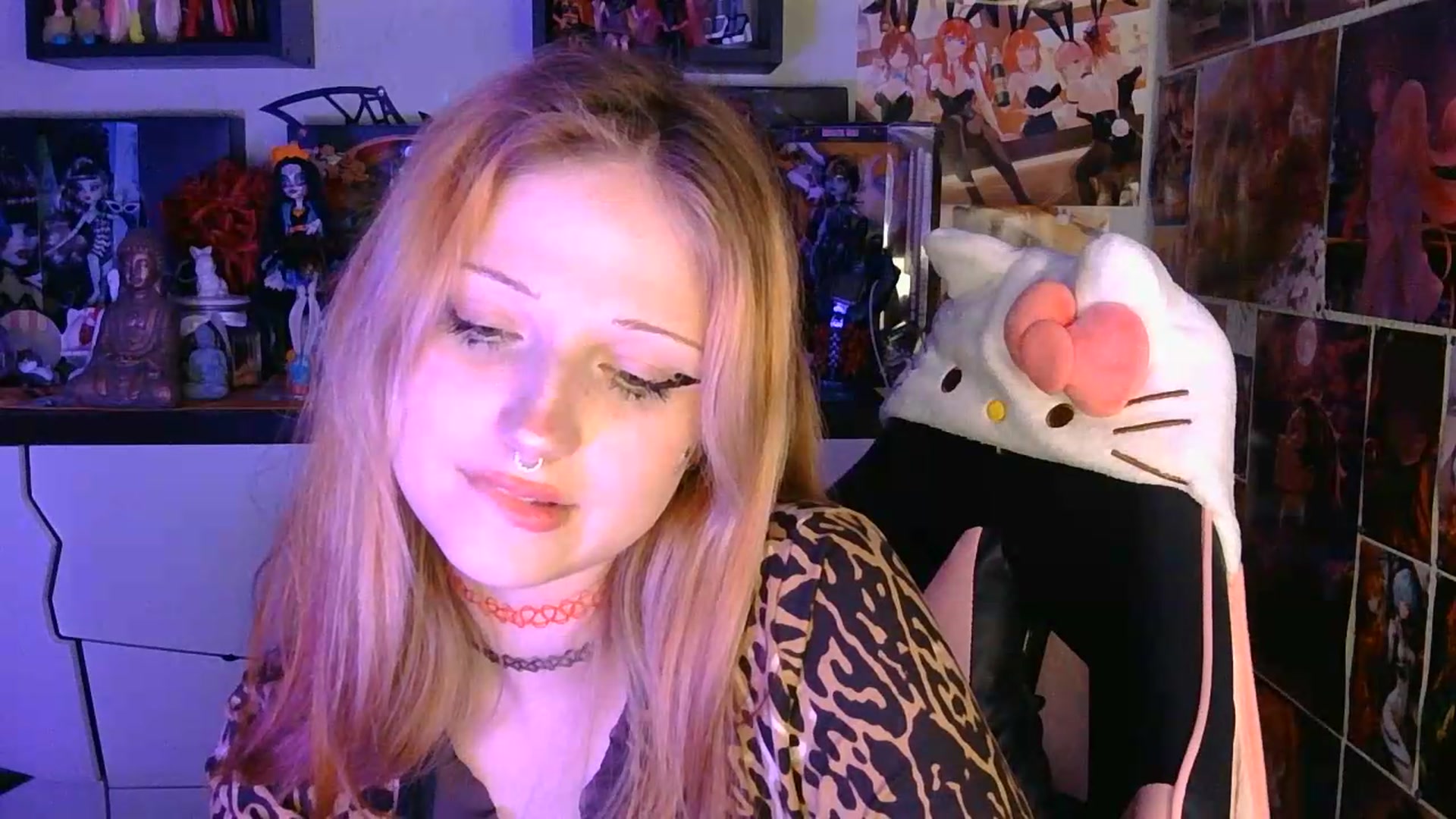 Gallery image thumbnail from VladaMoon's myfreecams stream on, 06/21/2026, 21:56 image 18 of 20