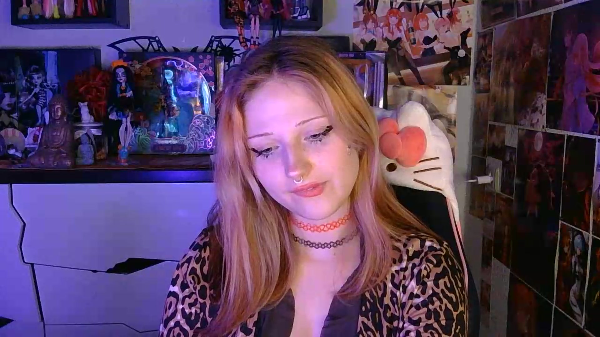 Gallery image thumbnail from VladaMoon's myfreecams stream on, 06/21/2026, 21:56 image 3 of 20