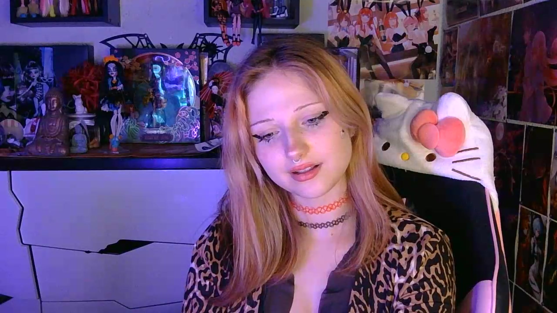 Gallery image thumbnail from VladaMoon's myfreecams stream on, 06/21/2026, 21:56 image 2 of 20