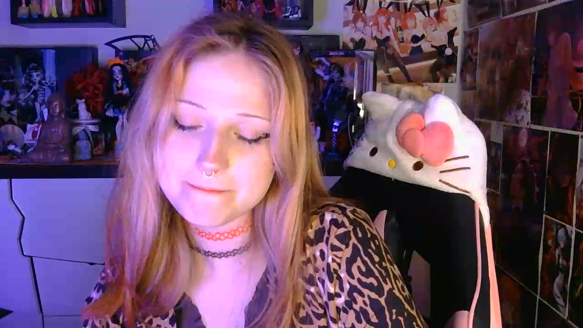 Gallery image thumbnail from VladaMoon's myfreecams stream on, 06/21/2026, 21:56 image 10 of 20