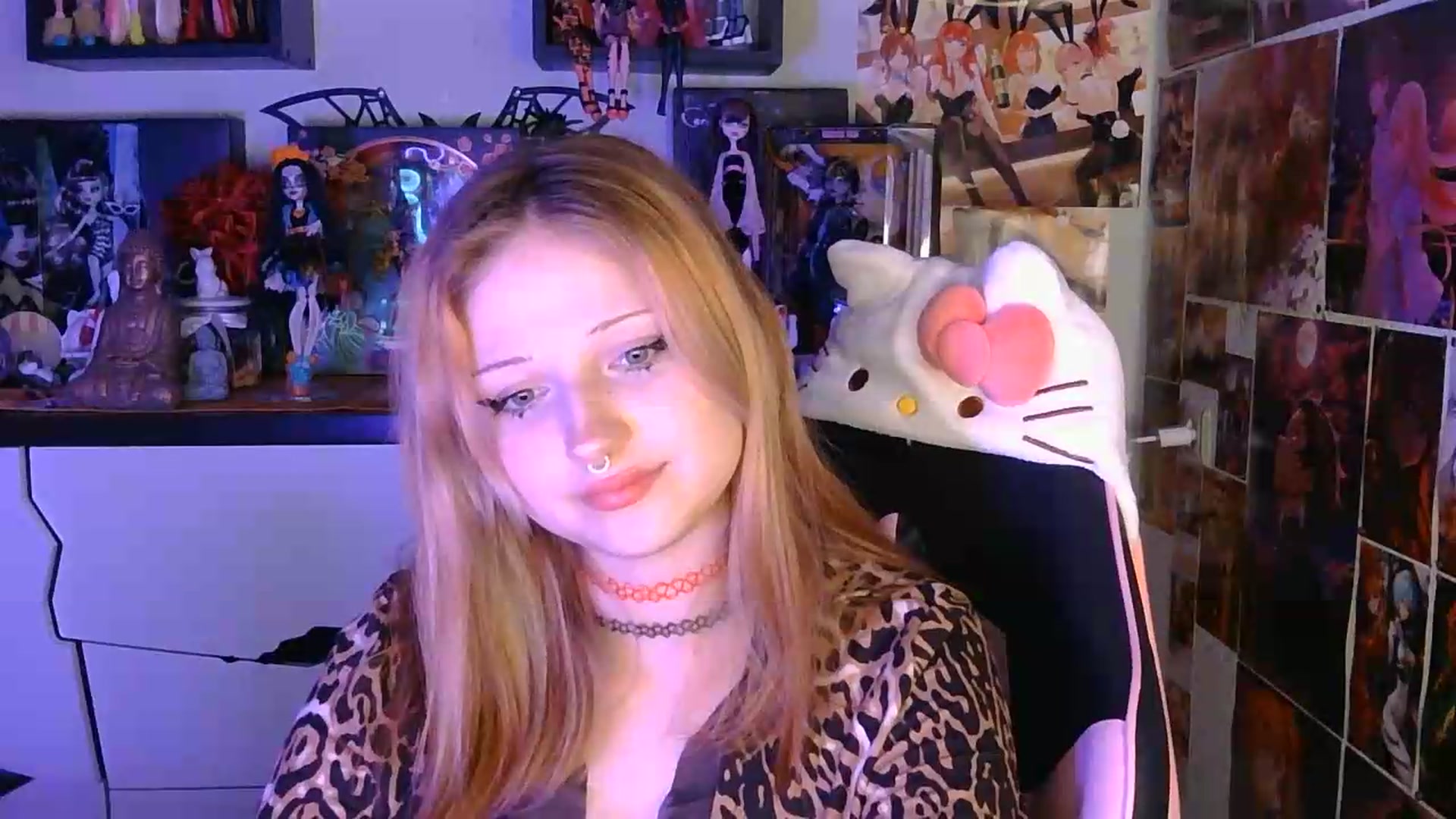 Gallery image thumbnail from VladaMoon's myfreecams stream on, 06/21/2026, 21:56 image 20 of 20