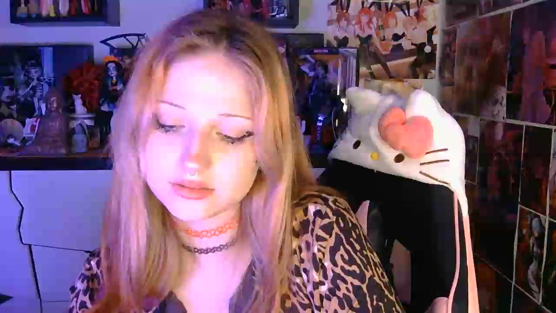 Gallery image thumbnail from VladaMoon's myfreecams stream on, 06/21/2026, 21:56 image 9 of 20