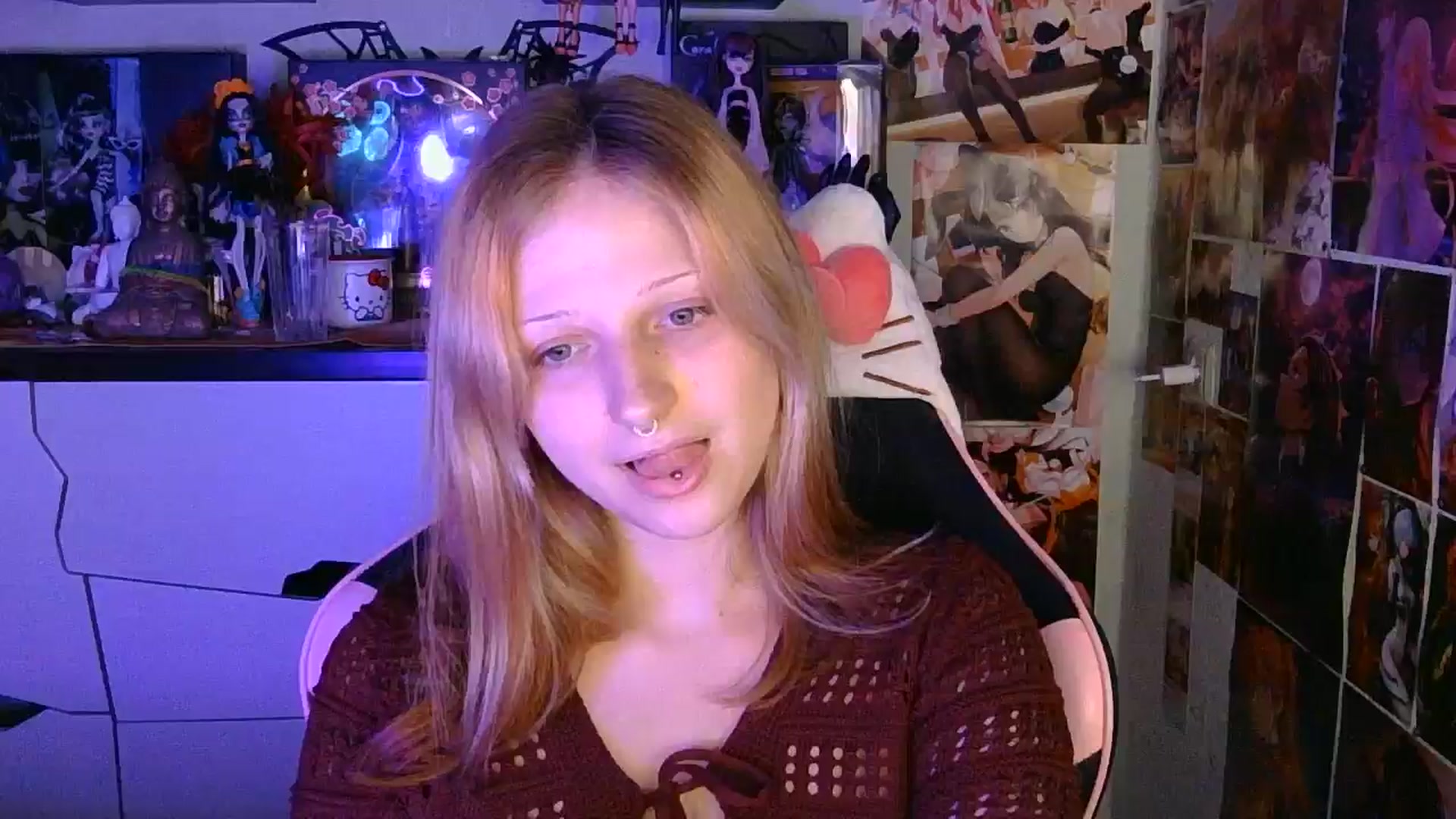 Gallery image thumbnail from VladaMoon's myfreecams stream on, 06/23/2026, 20:21 image 5 of 20