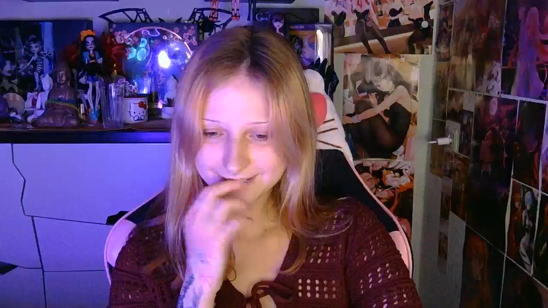 Gallery image thumbnail from VladaMoon's myfreecams stream on, 06/23/2026, 20:21 image 2 of 20