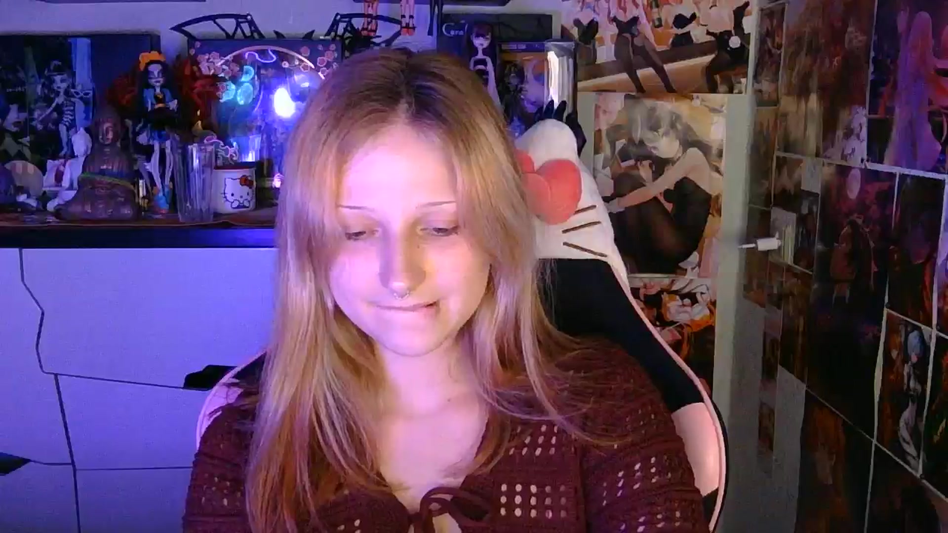 Gallery image thumbnail from VladaMoon's myfreecams stream on, 06/23/2026, 20:21 image 7 of 20