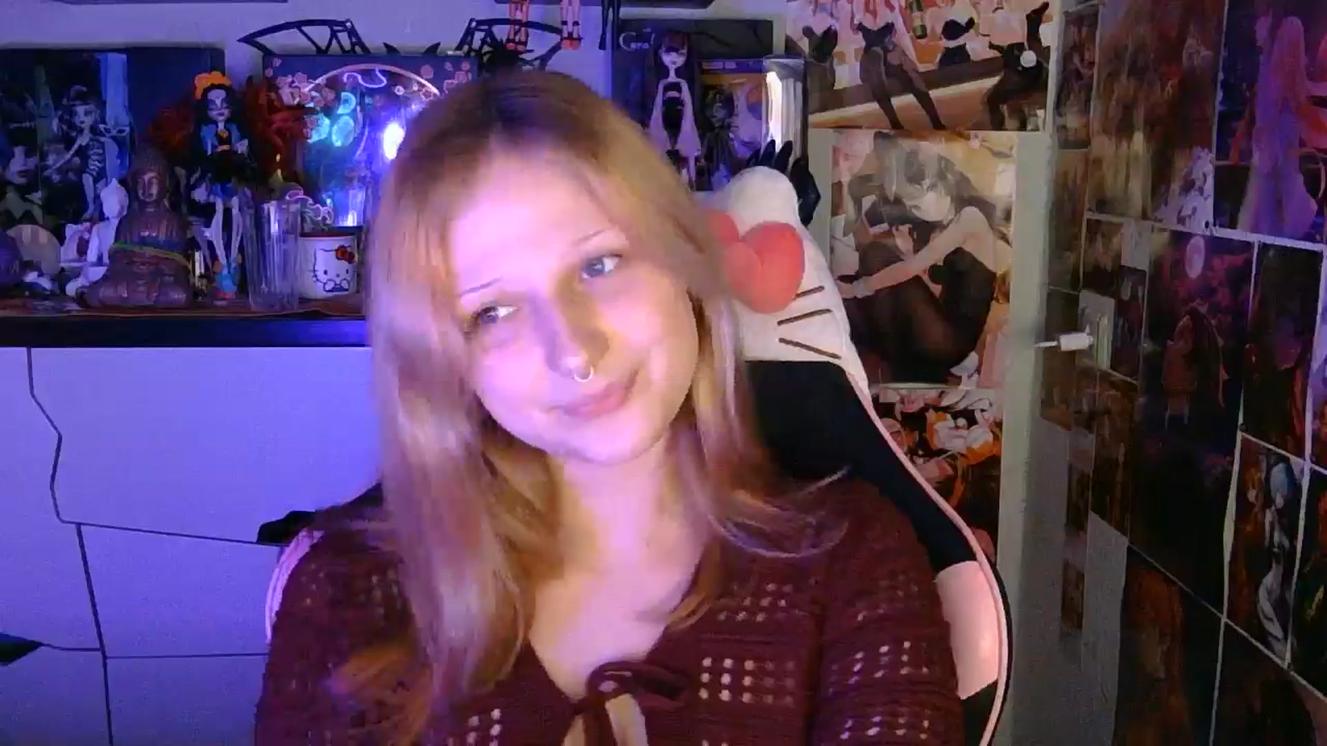 Gallery image thumbnail from VladaMoon's myfreecams stream on, 06/23/2026, 20:21 image 3 of 20