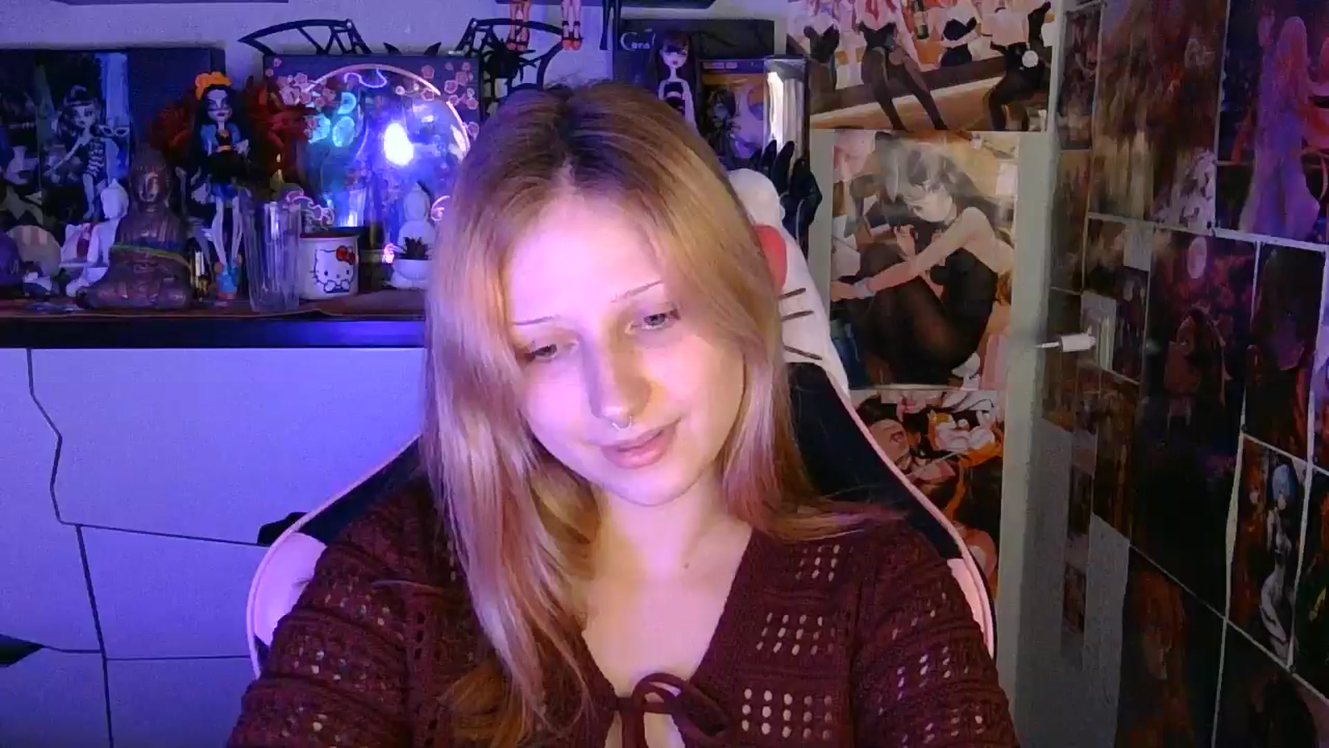 Gallery image thumbnail from VladaMoon's myfreecams stream on, 06/23/2026, 20:21 image 15 of 20