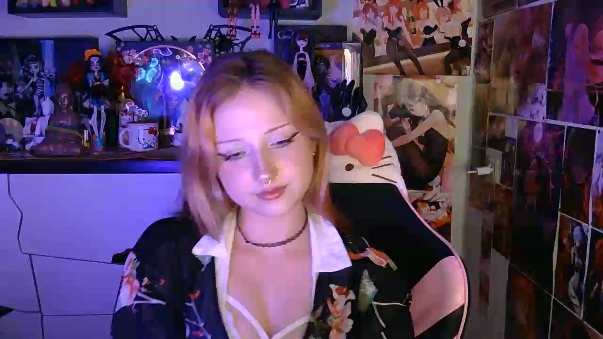 Gallery image thumbnail from VladaMoon's myfreecams stream on, 06/24/2026, 20:50 image 11 of 20