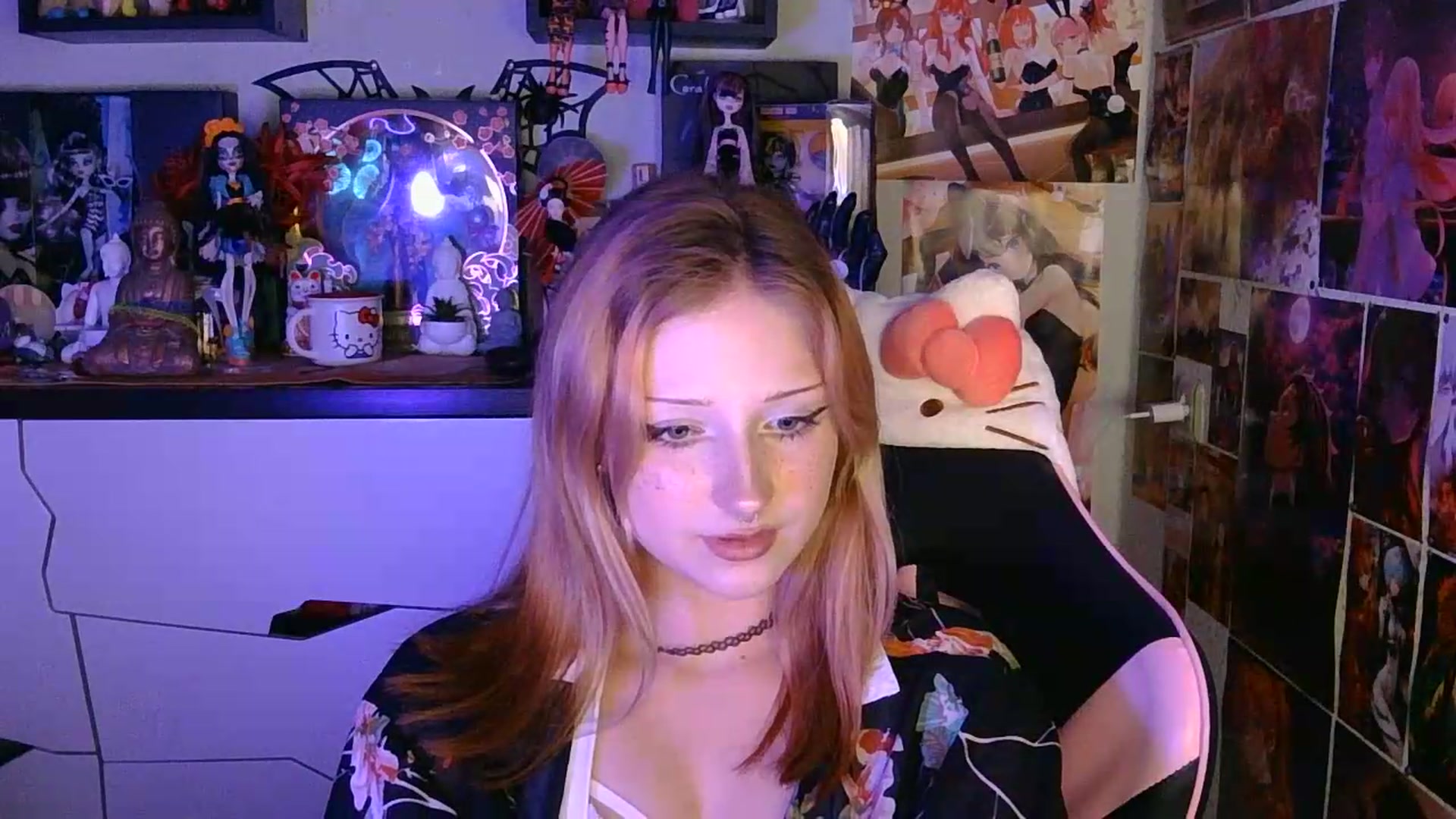 Gallery image thumbnail from VladaMoon's myfreecams stream on, 06/24/2026, 20:50 image 16 of 20