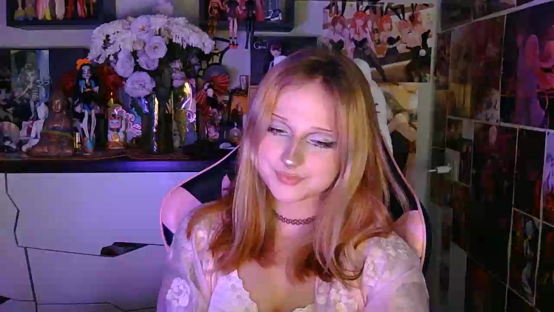 Gallery image thumbnail from VladaMoon's myfreecams stream on, 06/25/2026, 17:43 image 11 of 20