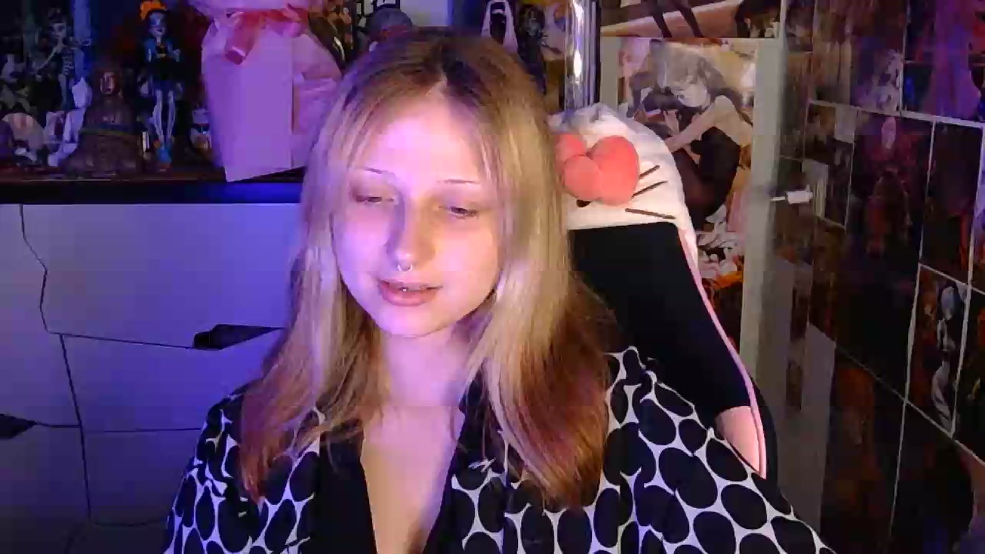 Gallery image thumbnail from VladaMoon's myfreecams stream on, 06/29/2026, 21:00 image 13 of 20