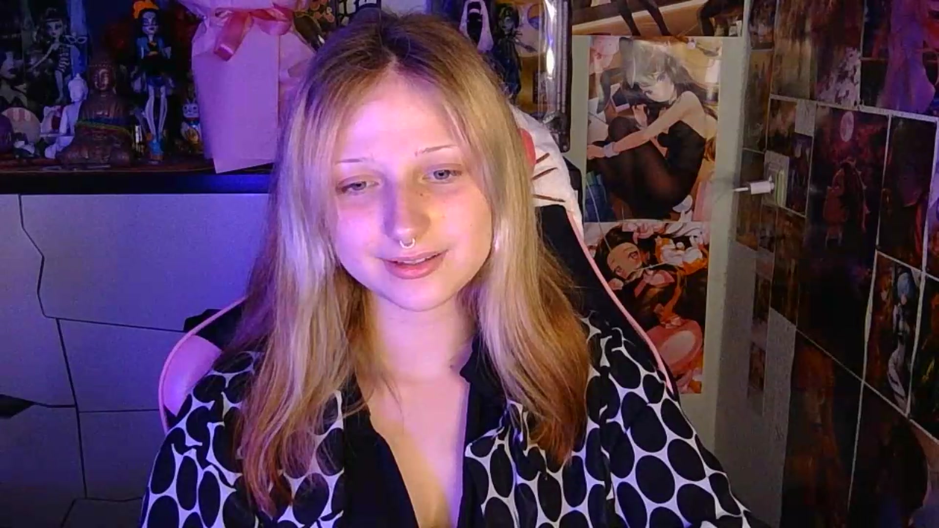 Gallery image thumbnail from VladaMoon's myfreecams stream on, 06/29/2026, 21:00 image 7 of 20