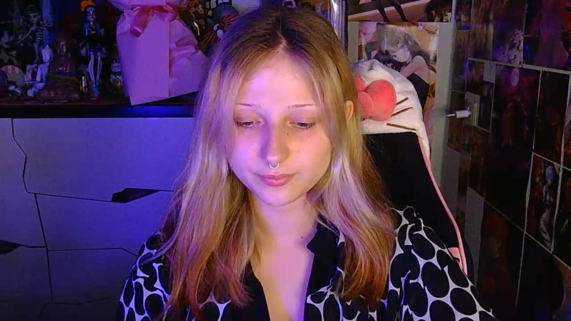 Gallery image thumbnail from VladaMoon's myfreecams stream on, 06/29/2026, 21:00 image 3 of 20