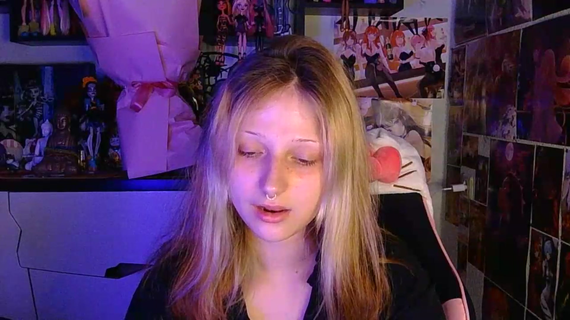 Gallery image thumbnail from VladaMoon's myfreecams stream on, 06/29/2026, 21:31 image 20 of 20