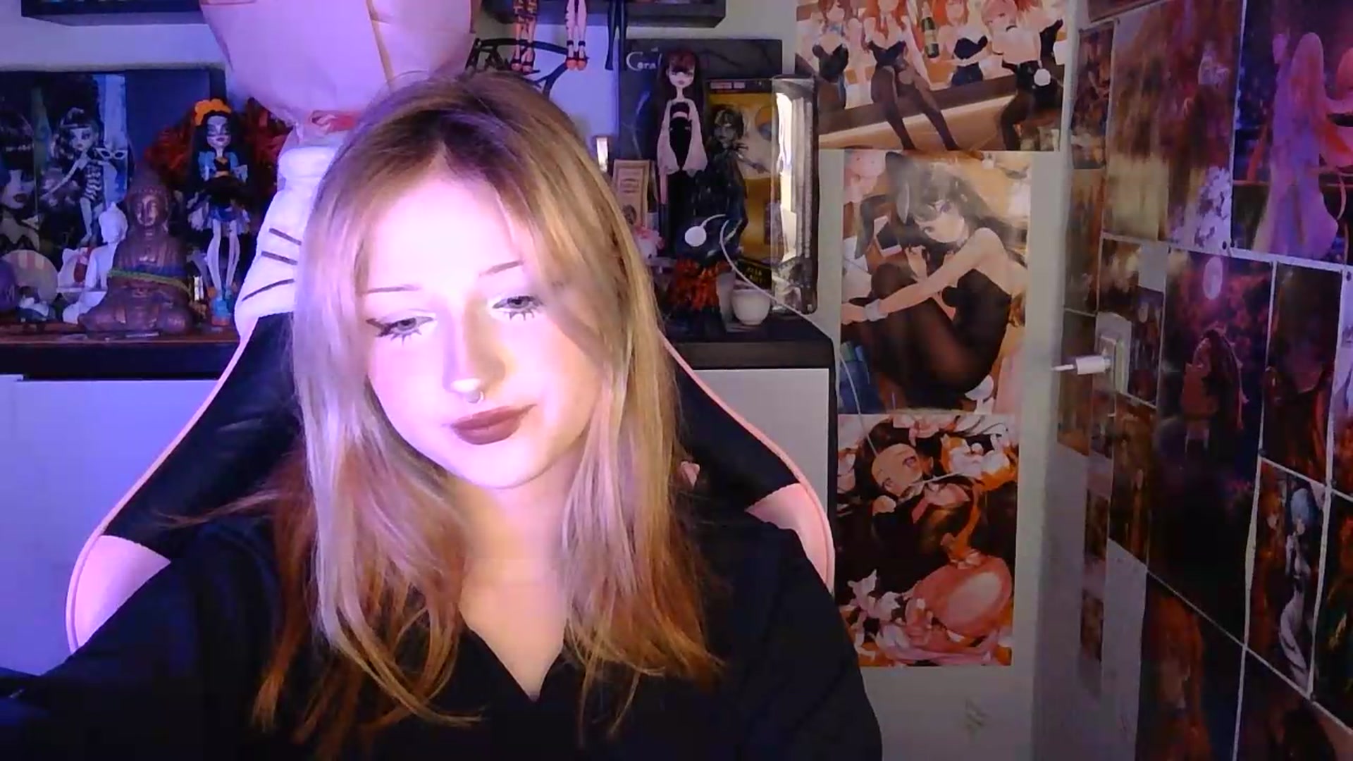 Gallery image thumbnail from VladaMoon's myfreecams stream on, 06/30/2026, 20:11 image 7 of 20