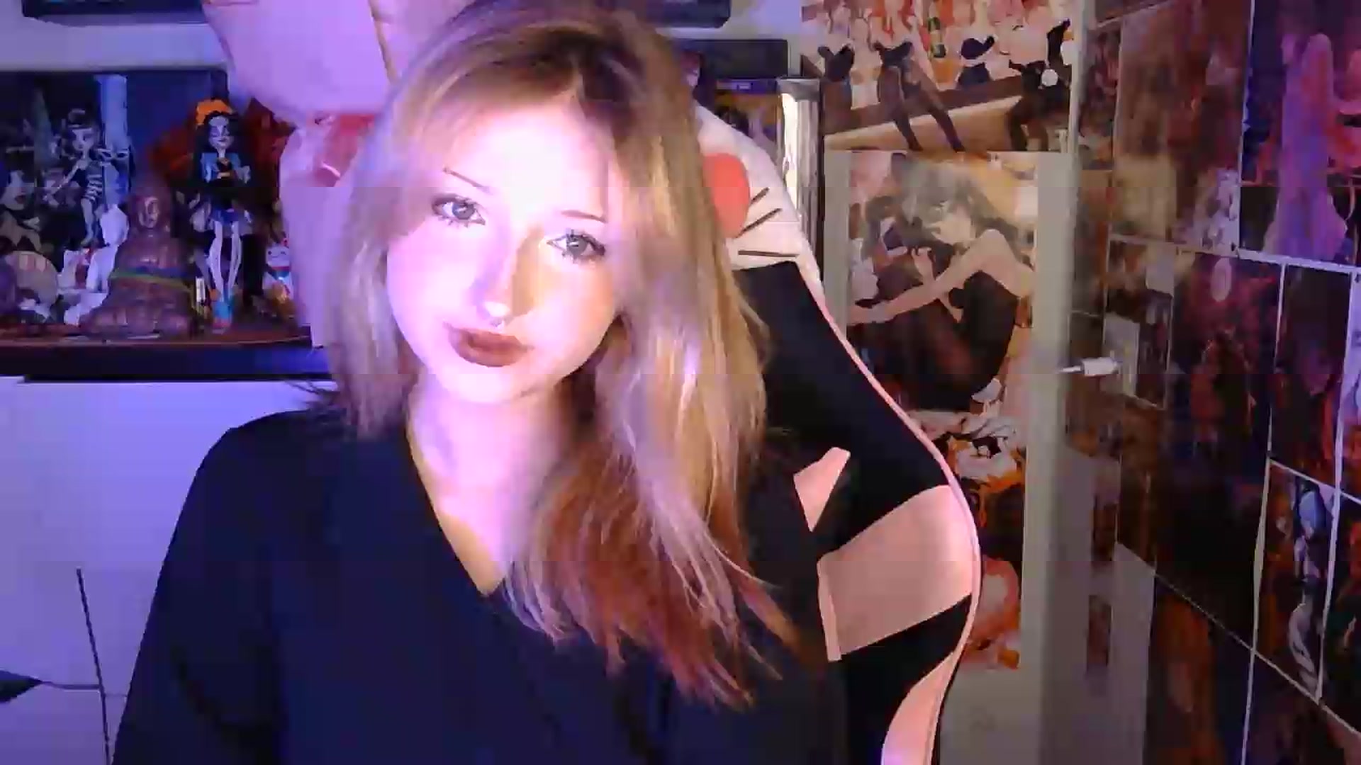 Gallery image thumbnail from VladaMoon's myfreecams stream on, 06/30/2026, 20:11 image 17 of 20