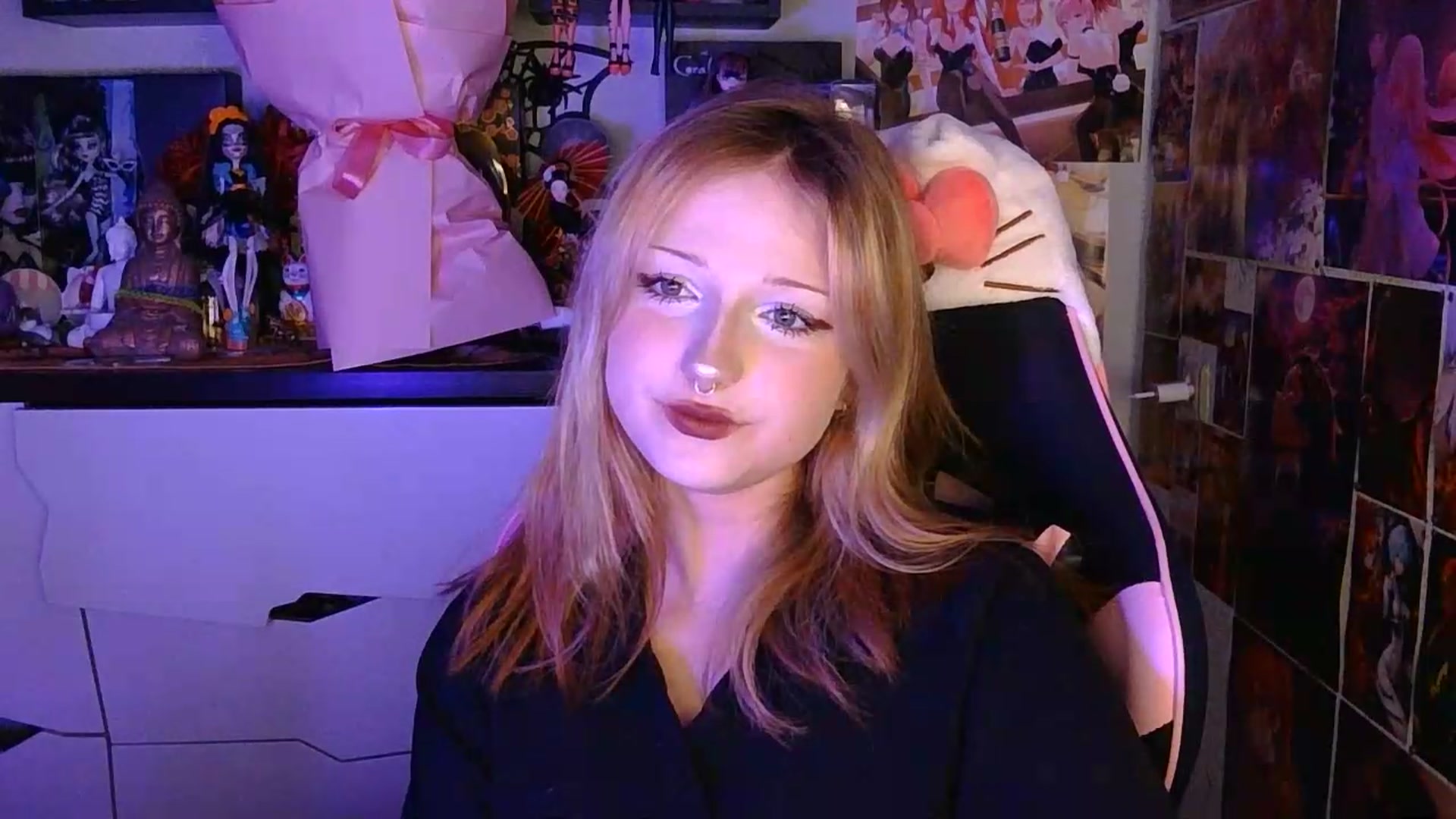 Gallery image thumbnail from VladaMoon's myfreecams stream on, 06/30/2026, 20:11 image 14 of 20