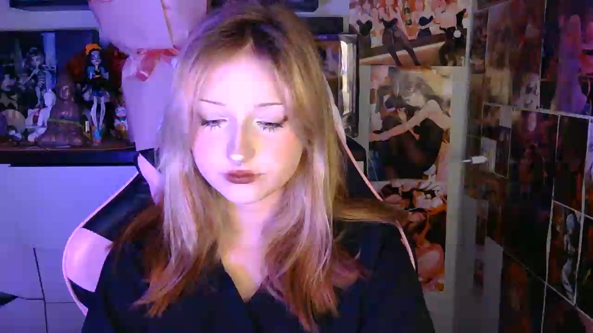 Gallery image thumbnail from VladaMoon's myfreecams stream on, 06/30/2026, 20:11 image 2 of 20