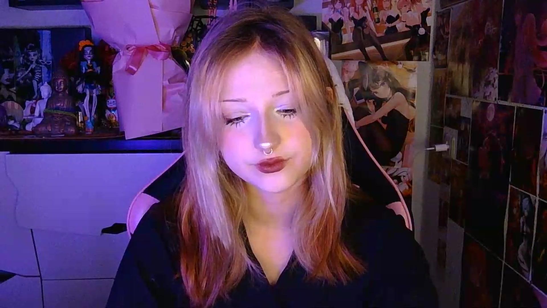 Gallery image thumbnail from VladaMoon's myfreecams stream on, 06/30/2026, 20:11 image 18 of 20
