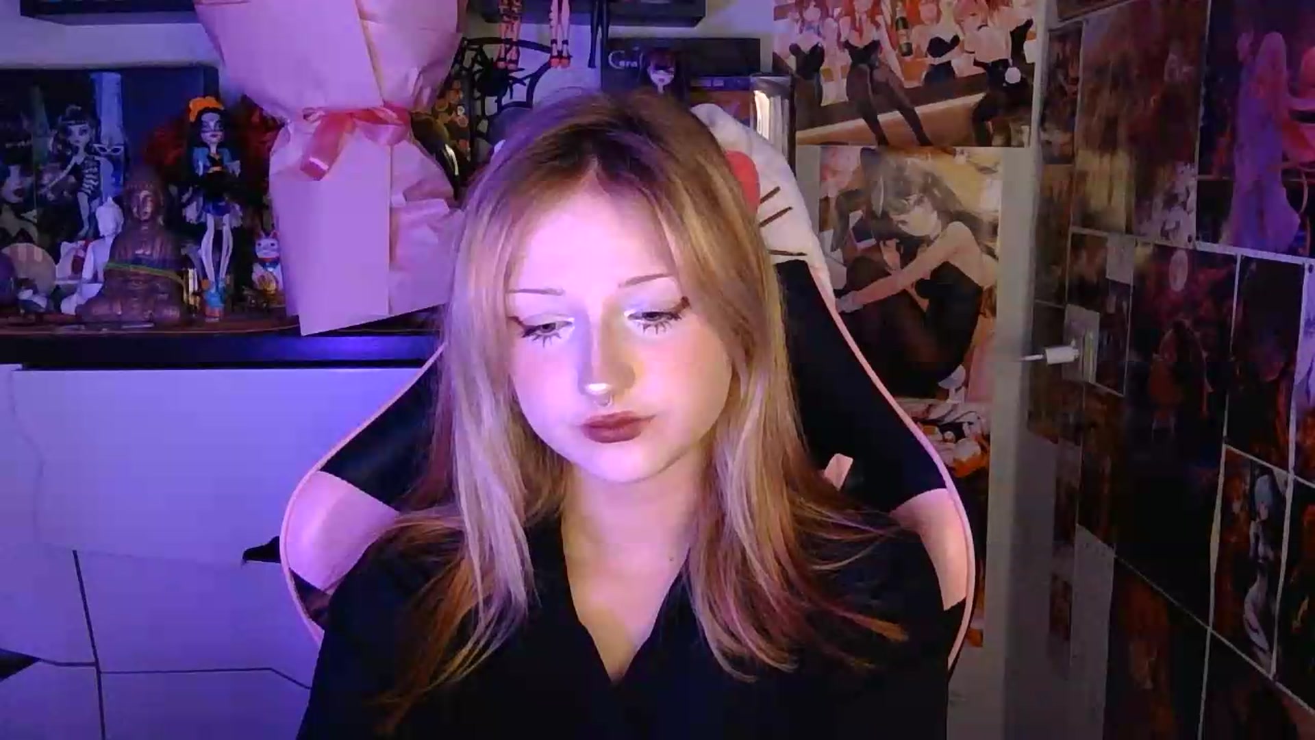 Gallery image thumbnail from VladaMoon's myfreecams stream on, 06/30/2026, 20:11 image 11 of 20