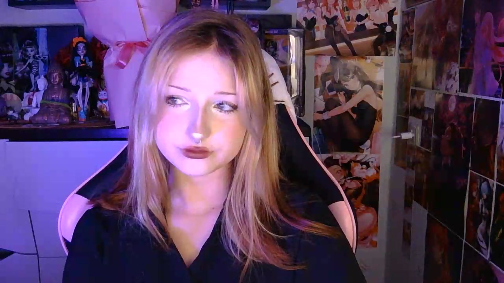 Gallery image thumbnail from VladaMoon's myfreecams stream on, 06/30/2026, 20:11 image 5 of 20