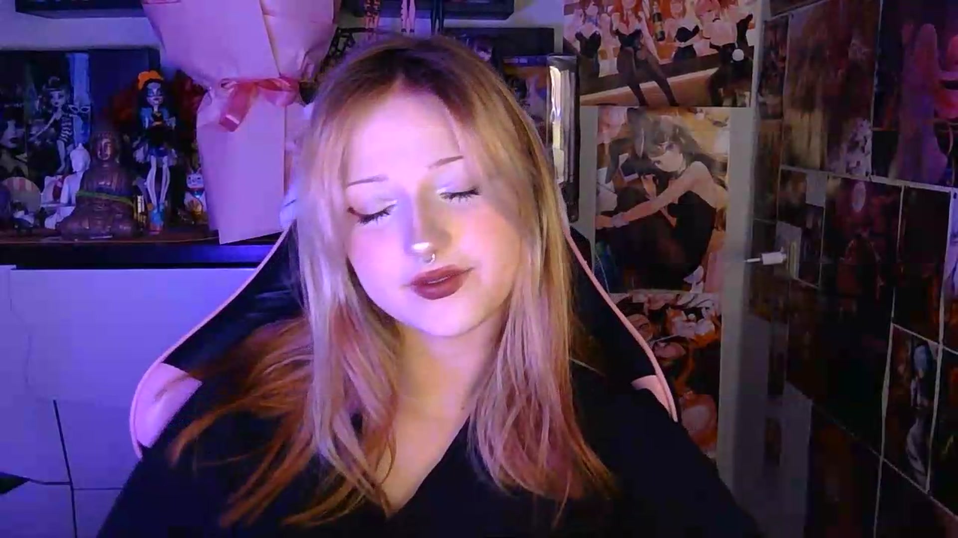 Gallery image thumbnail from VladaMoon's myfreecams stream on, 06/30/2026, 20:11 image 6 of 20