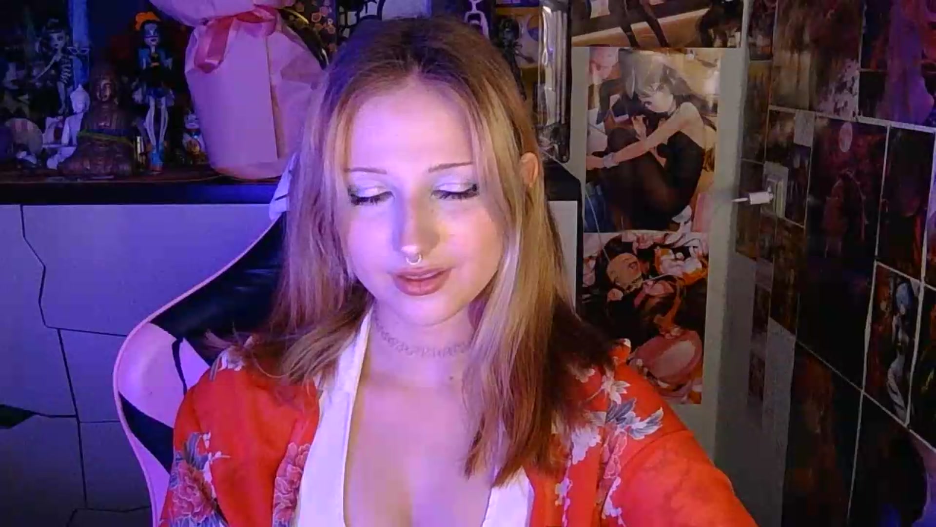Gallery image thumbnail from VladaMoon's myfreecams stream on, 07/01/2026, 19:59 image 5 of 20