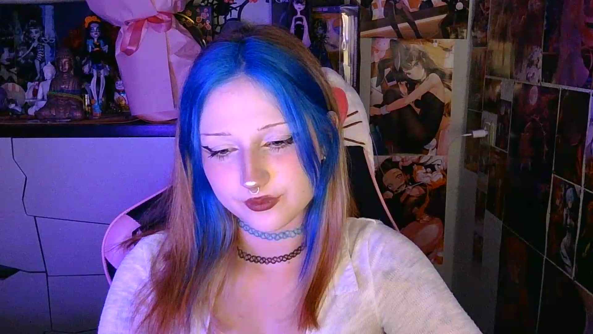Gallery image thumbnail from VladaMoon's myfreecams stream on, 07/02/2026, 21:23 image 4 of 20