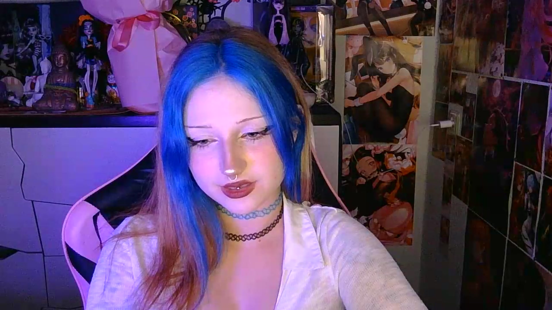 Gallery image thumbnail from VladaMoon's myfreecams stream on, 07/02/2026, 21:23 image 14 of 20