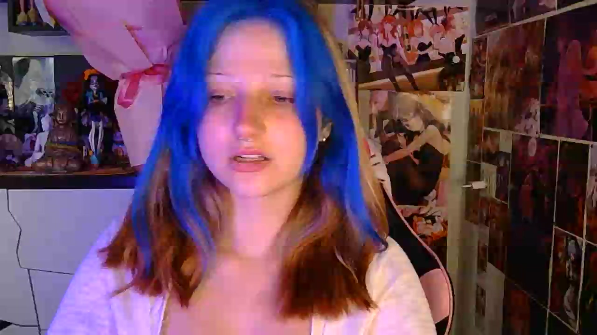 Gallery image thumbnail from VladaMoon's myfreecams stream on, 07/03/2026, 16:43 image 5 of 20