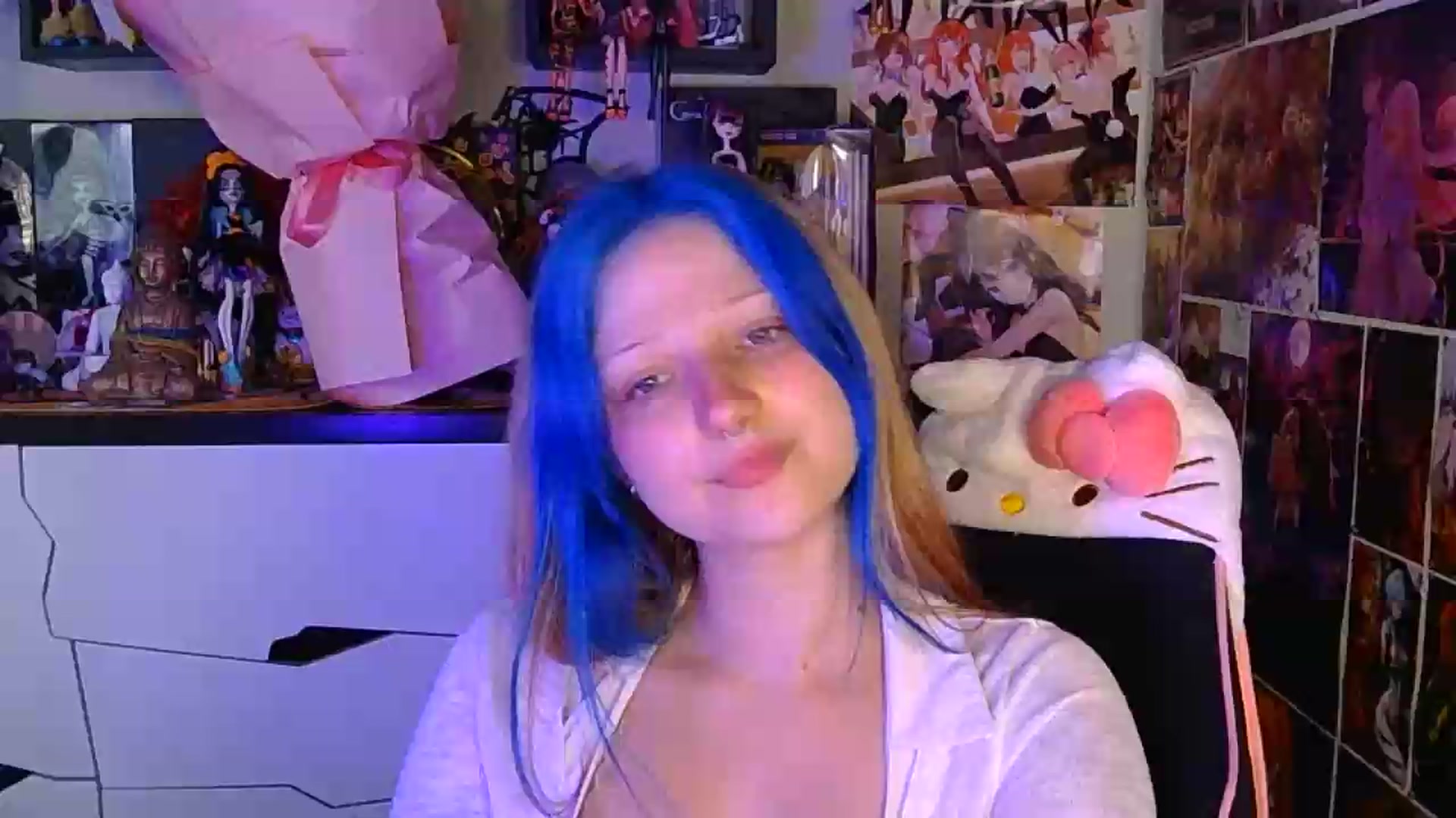 Gallery image thumbnail from VladaMoon's myfreecams stream on, 07/03/2026, 16:43 image 4 of 20