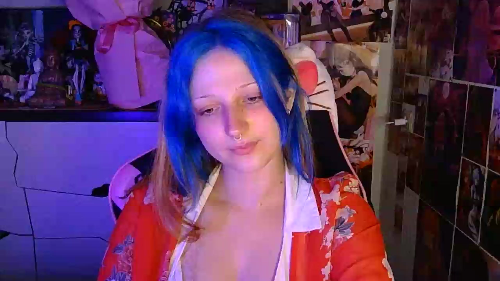 Gallery image thumbnail from VladaMoon's myfreecams stream on, 07/03/2026, 17:44 image 16 of 20