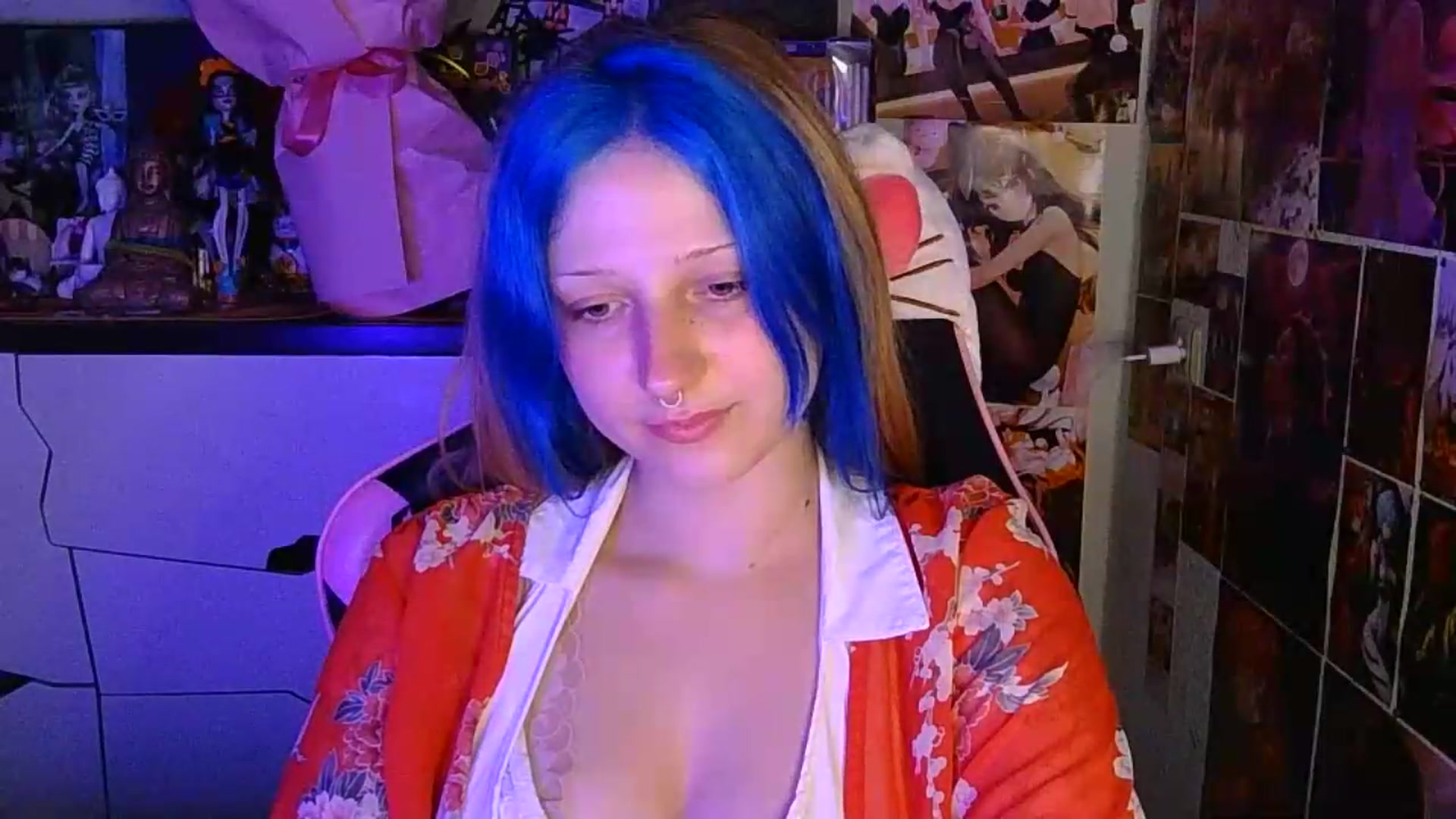 Gallery image thumbnail from VladaMoon's myfreecams stream on, 07/03/2026, 17:44 image 9 of 20