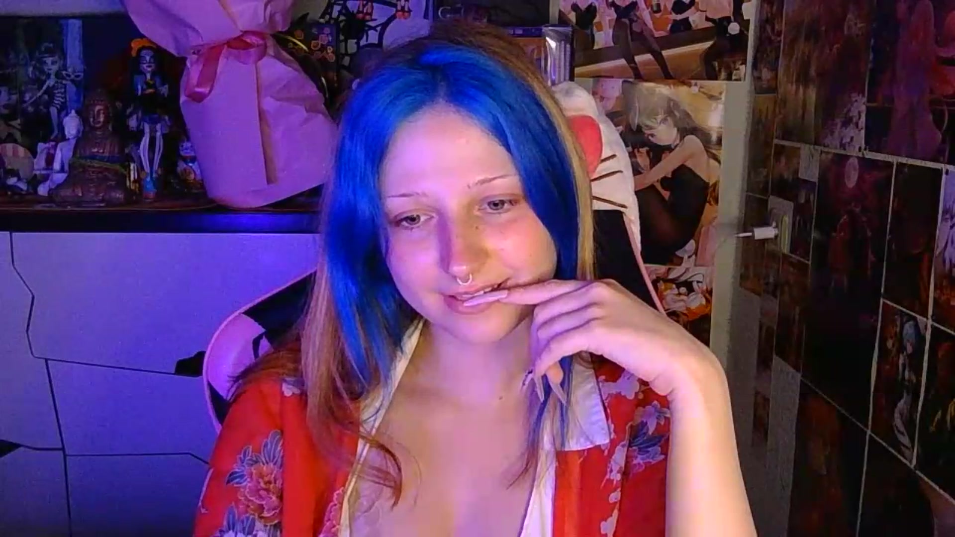 Gallery image thumbnail from VladaMoon's myfreecams stream on, 07/03/2026, 17:44 image 20 of 20