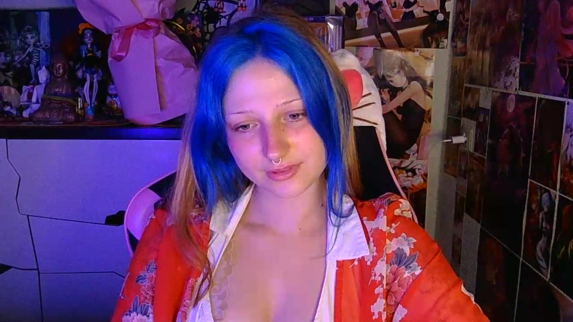 Gallery image thumbnail from VladaMoon's myfreecams stream on, 07/03/2026, 17:44 image 13 of 20