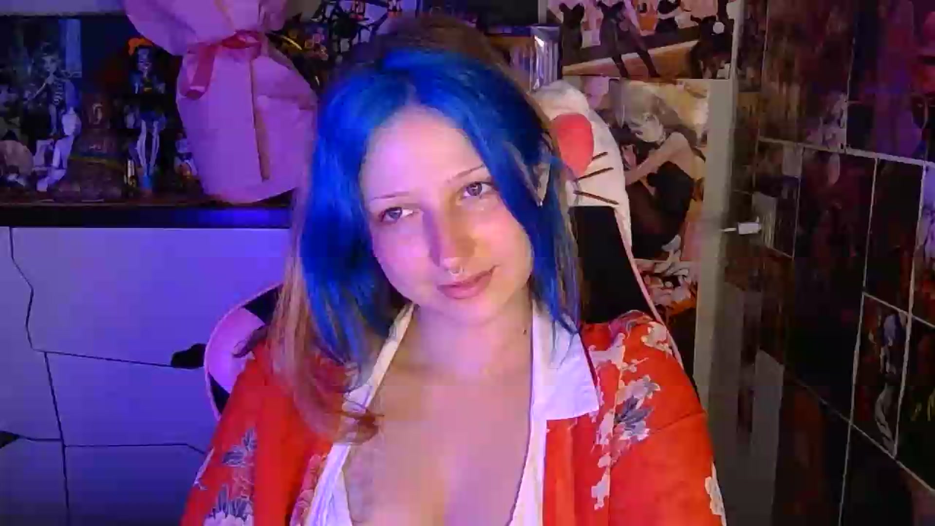 Gallery image thumbnail from VladaMoon's myfreecams stream on, 07/03/2026, 17:44 image 14 of 20