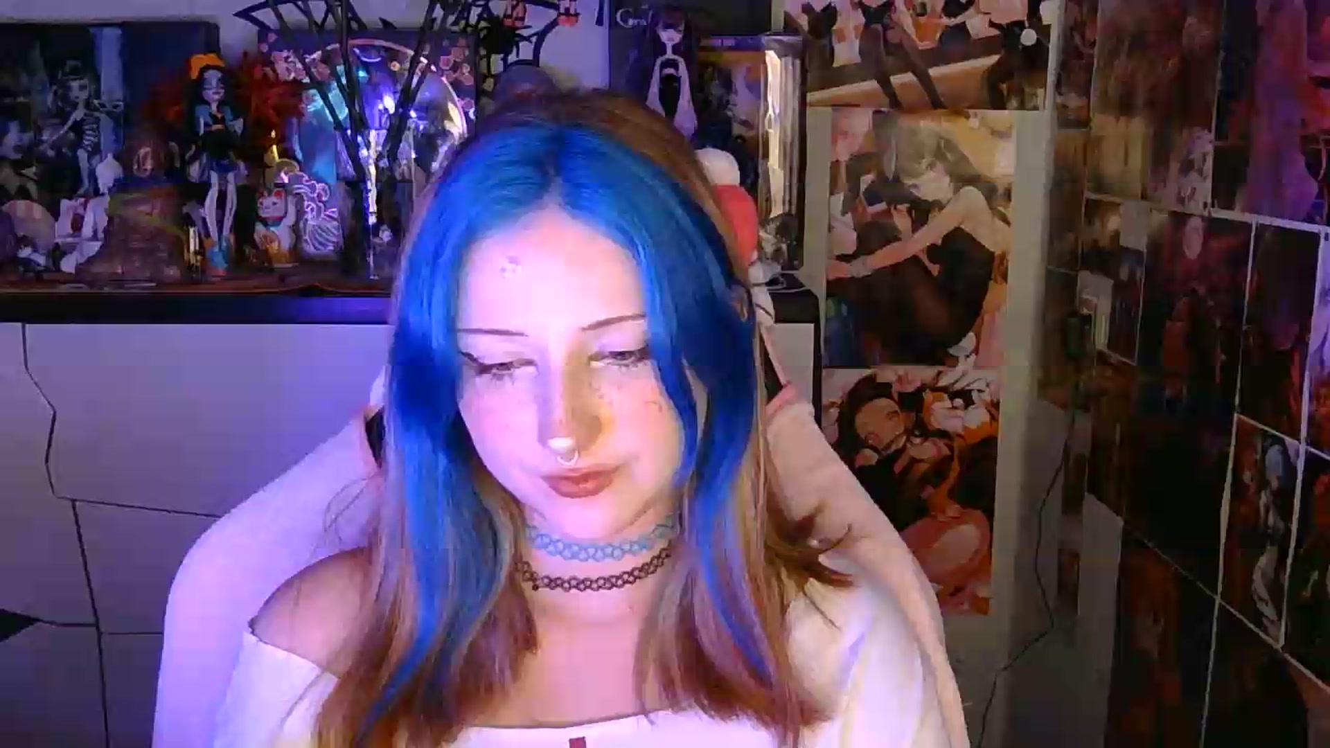 Gallery image thumbnail from VladaMoon's myfreecams stream on, 07/04/2026, 20:41 image 9 of 20
