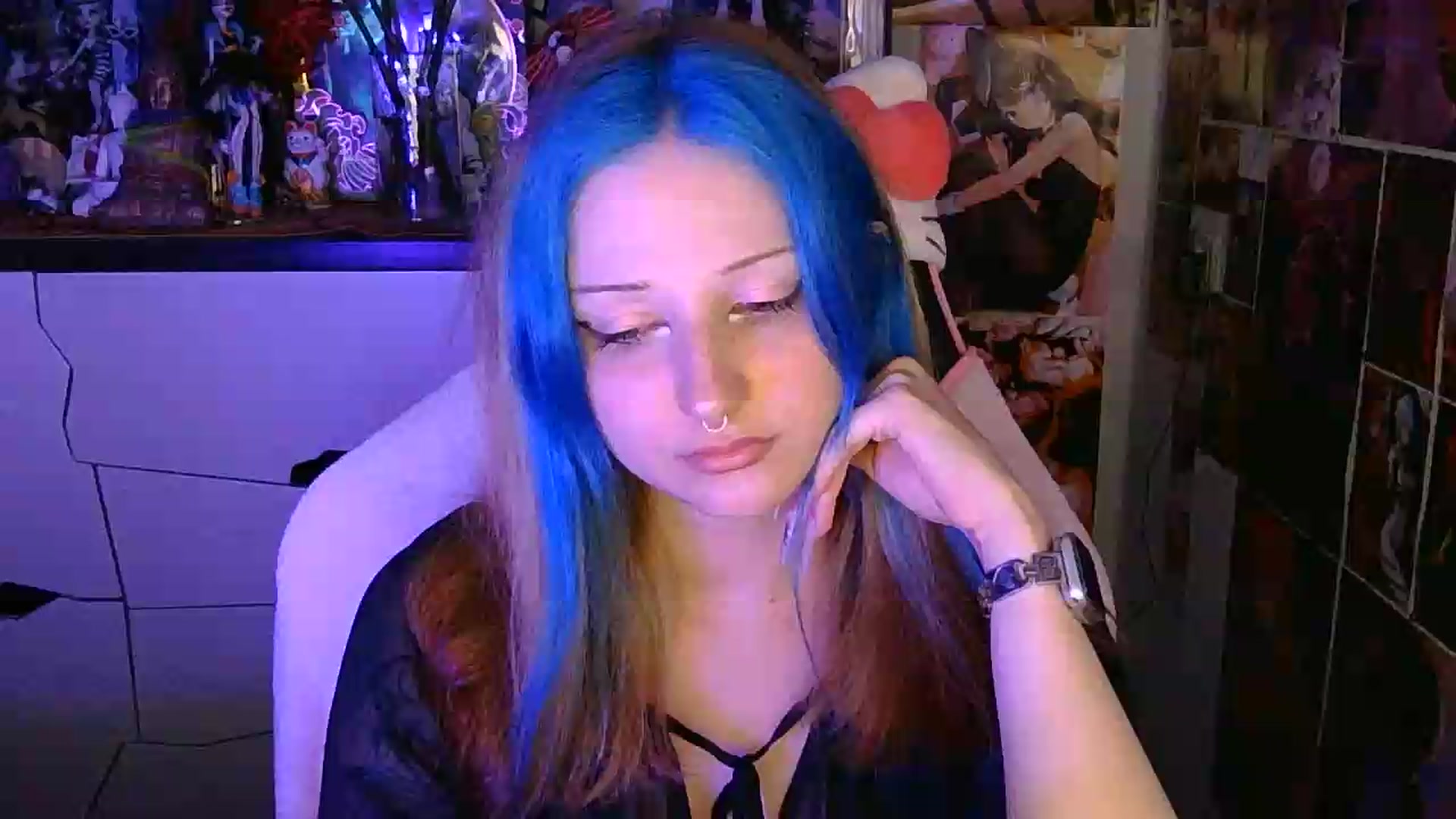Gallery image thumbnail from VladaMoon's myfreecams stream on, 07/05/2026, 21:17 image 1 of 20