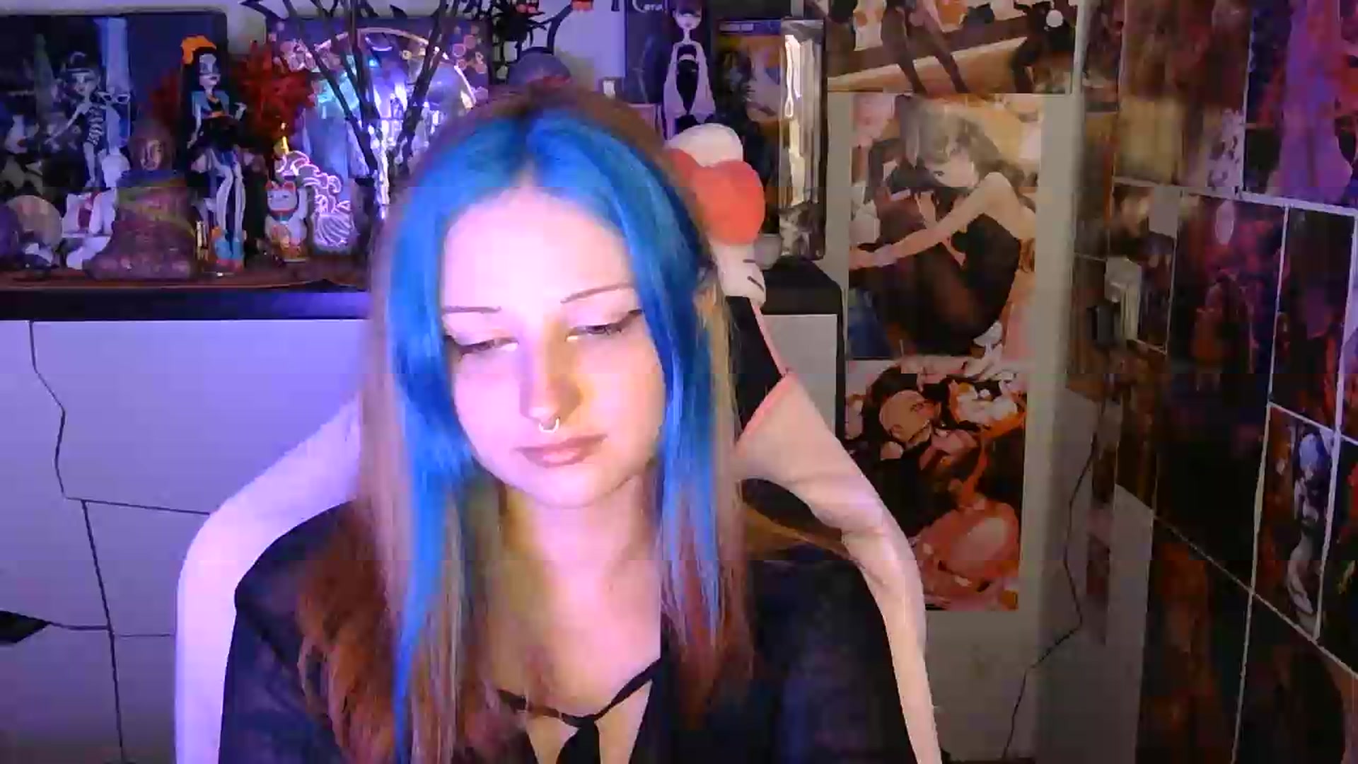 Gallery image thumbnail from VladaMoon's myfreecams stream on, 07/05/2026, 21:17 image 5 of 20