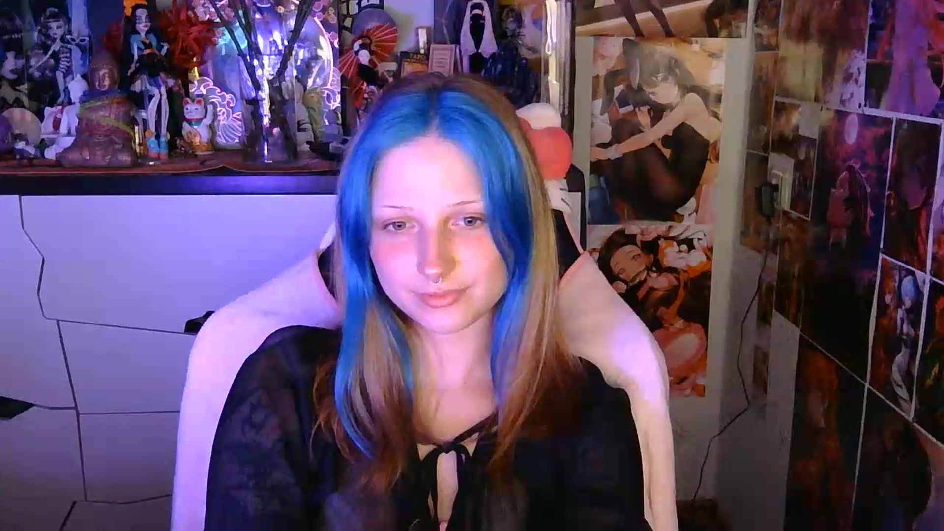 Gallery image thumbnail from VladaMoon's myfreecams stream on, 07/06/2026, 23:06 image 4 of 20