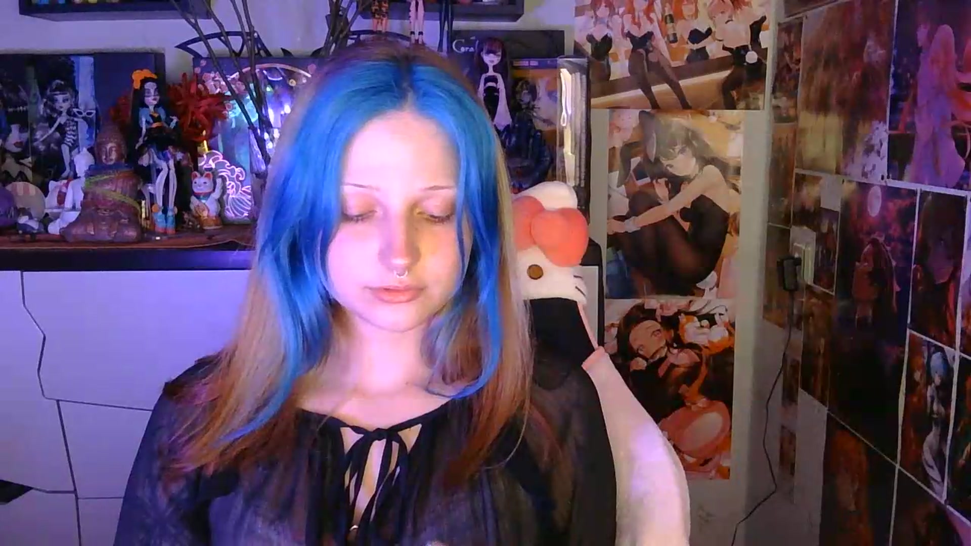 Gallery image thumbnail from VladaMoon's myfreecams stream on, 07/06/2026, 23:06 image 7 of 20