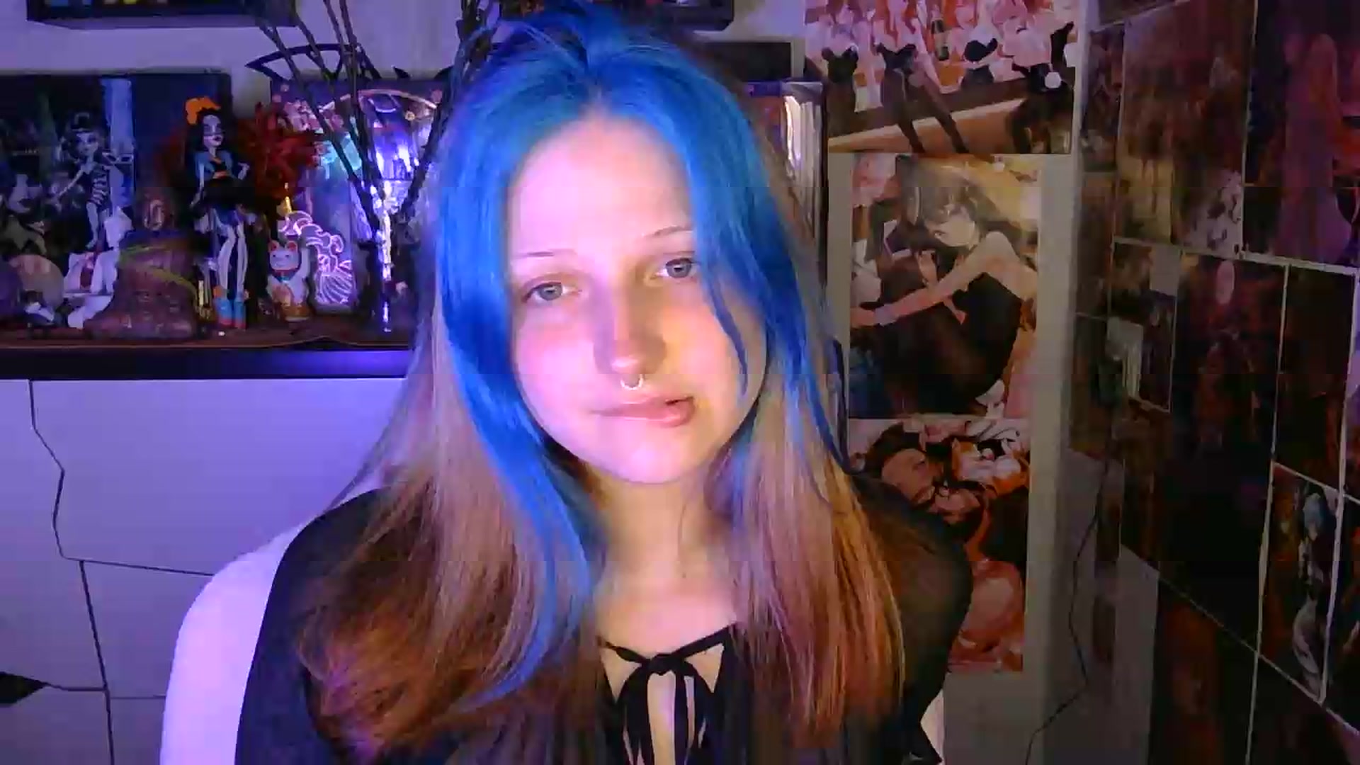Gallery image thumbnail from VladaMoon's myfreecams stream on, 07/06/2026, 23:06 image 12 of 20