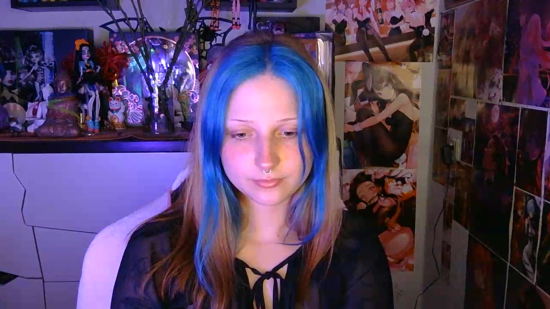 Gallery image thumbnail from VladaMoon's myfreecams stream on, 07/06/2026, 23:06 image 8 of 20