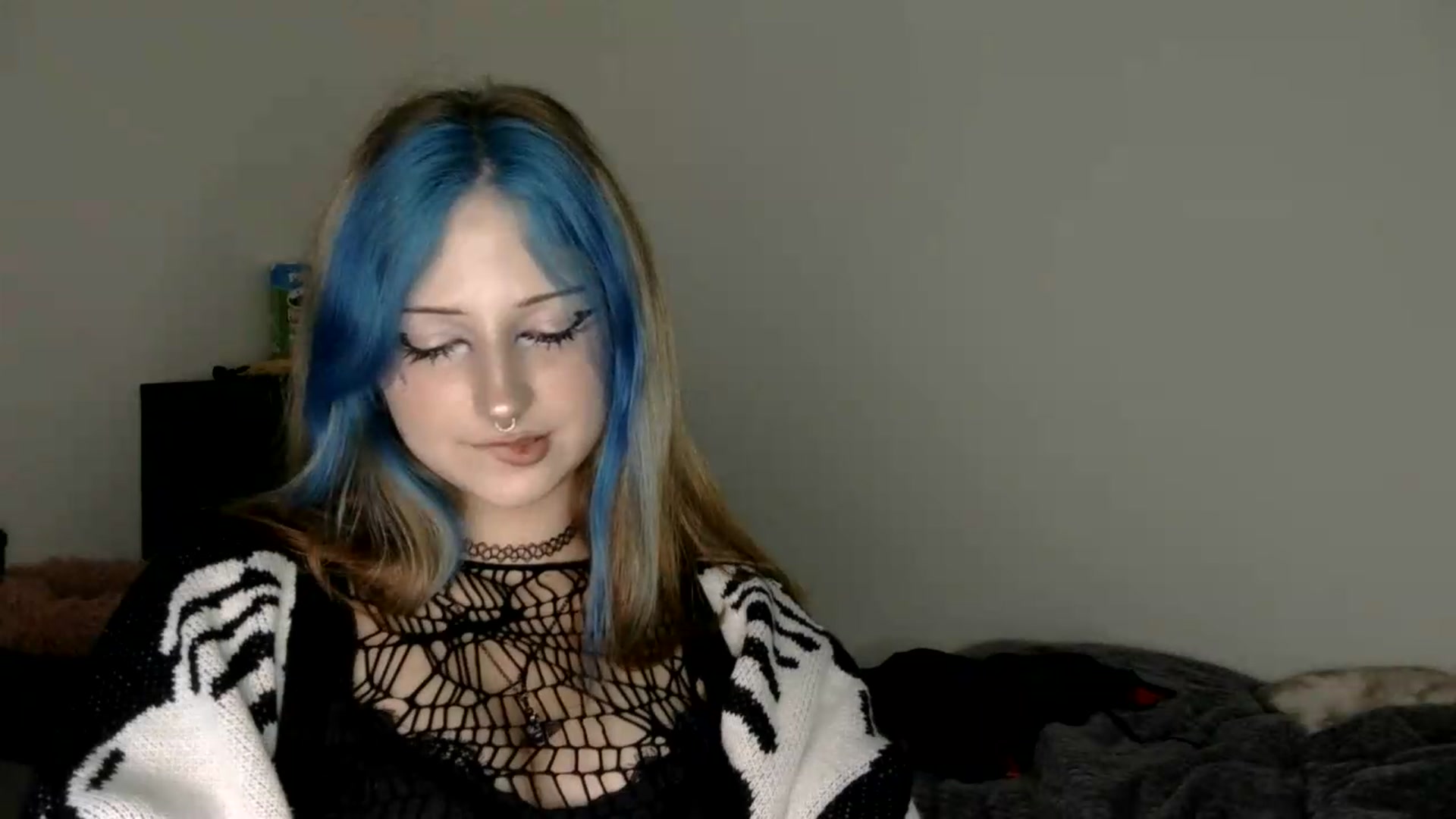 Gallery image thumbnail from VladaMoon's myfreecams stream on, 07/10/2026, 22:16 image 11 of 20