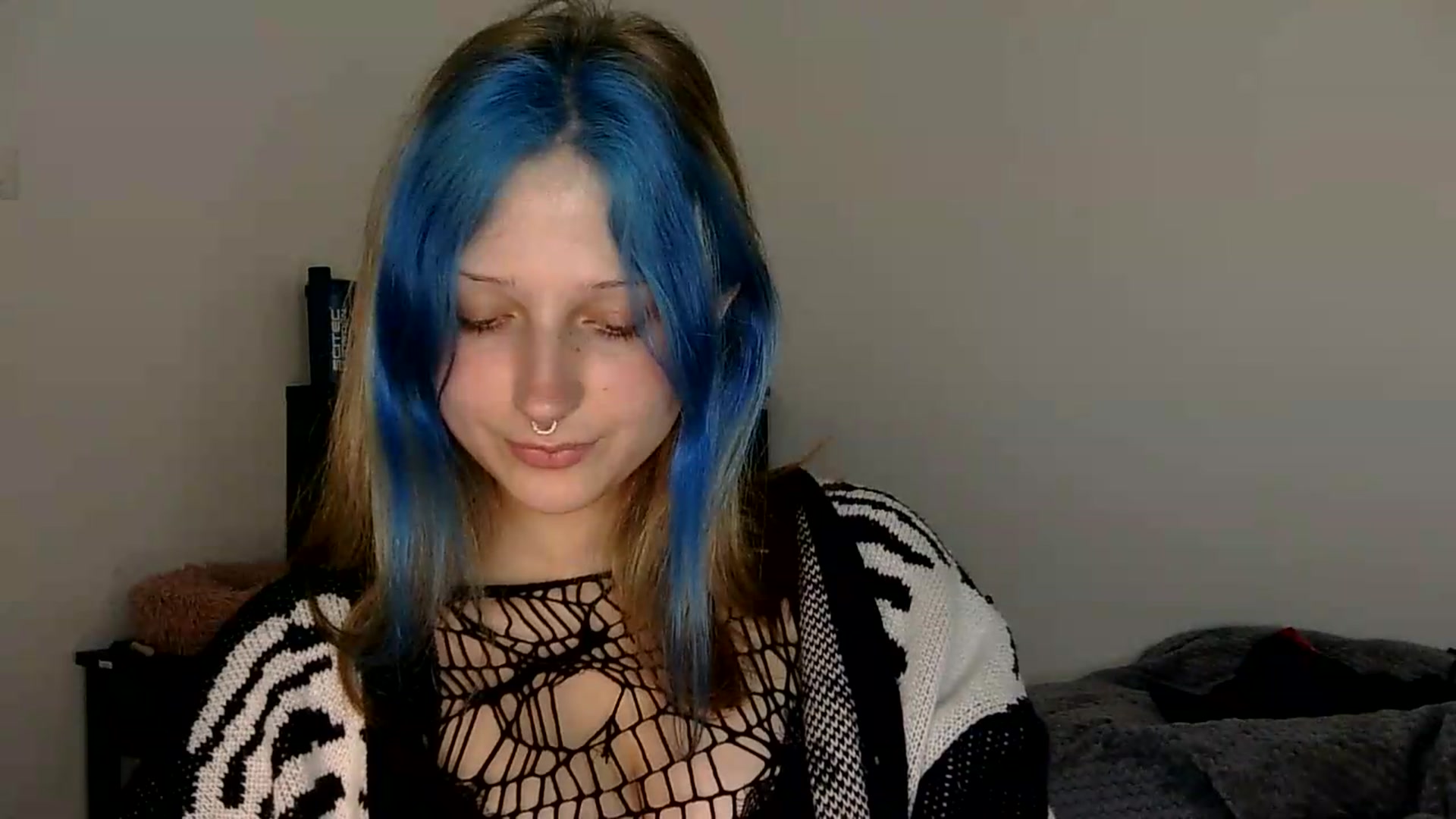Gallery image thumbnail from VladaMoon's myfreecams stream on, 07/11/2026, 19:40 image 6 of 20