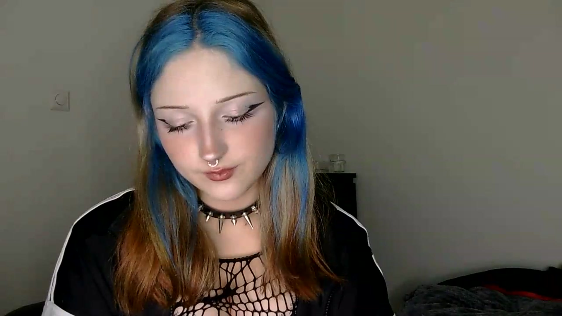 Gallery image thumbnail from VladaMoon's myfreecams stream on, 07/12/2026, 11:05 image 3 of 20